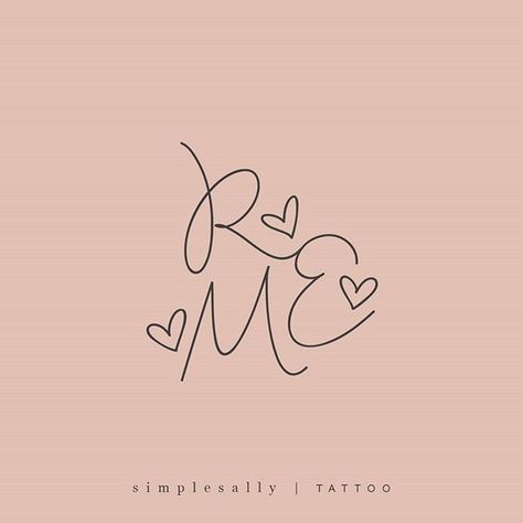 Family Infinity Tattoos For Women, Tattoo Letters Ideas, Birthdays Tattoo Ideas, A & E Tattoos, Tattoo For Motherhood, Simple Husband And Wife Tattoos, Matching Heart Tattoos Mother Daughters, Initial Wrist Tattoos For Women, Child Initial Tattoo Ideas