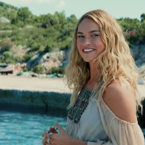 young donna sheridan Young Donna Hair, Young Donna Aesthetic, Young Donna Mamma Mia, Young Donna Sheridan, Tanya Denali, Inconvenience Store, Donna Sheridan, Going Blonde, Here We Go Again