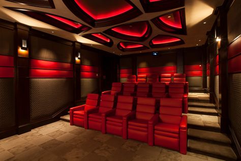 Mini Theater Room, Movie Theater Seats, Small Theatre Room, Mini Theatre, Theatre Rooms, Theatre Room Ideas, Small Home Theaters, Theater Seats, Theater Room Design