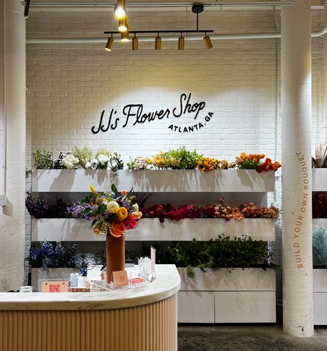 Flower Shop Truck, Small Flower Shop, Cute Cafe Aesthetic, Refill Store, Balloon Store, Bloom Bar, Flower Shop Interiors, Florist Studio, Flower Shop Decor