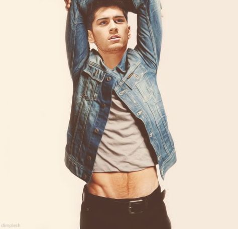 zayn malik | Tumblr V-line Men, Falling Skies, V Line, I Love One Direction, Zayn Malik, Good Looking Men, One Direction, Boy Bands, Actors & Actresses