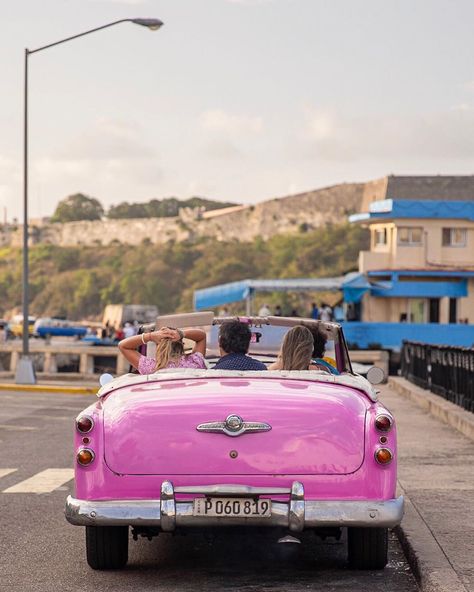 Havana, Cuba. Riding in a classic American car #bucketlist #travel #havana #cuba #visitcuba Cuba Pictures, Cuba Photos, Visit Cuba, Classic American, Plan Your Trip, Havana, Instagram Pictures, Cuba, Convertible