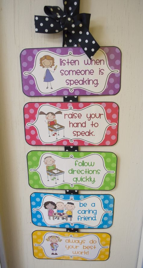 Mrs. Ricca's Kindergarten: Classroom Management {Freebies} http://mrsriccaskindergarten.blogspot.com.au/2012/08/classroom-management-freebies.html Kindergarten Classroom Management, Behavior Charts, Class Rules, Whole Brain Teaching, Classroom Organisation, Classroom Behavior, Classroom Rules, Classroom Setup, Classroom Fun