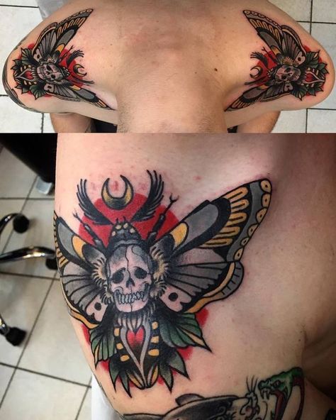 Skull Butterfly Tattoo, Backpiece Tattoo, Deaths Head, Butterfly Skull, Tattoo Old School, Traditional Tattoo Sleeve, 4 Tattoo, Moth Tattoo, Trendy Tattoo