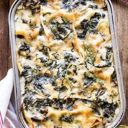 White Pesto Spinach Lasagna - Half Baked Harvest Lasagna Pesto, White Pesto, Thanksgiving Casserole Recipes, Pesto Lasagna, Thanksgiving Casserole, Pesto Spinach, Half Baked Harvest Recipes, Alfredo Lasagna, Side Angle