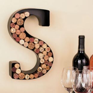 Wine Theme Kitchen, Budget Interior, Wine Cork Holder, Cork Holder, Wine Kitchen, The Letter S, Wine Cork Crafts, Wine Decor, Easy Cheap