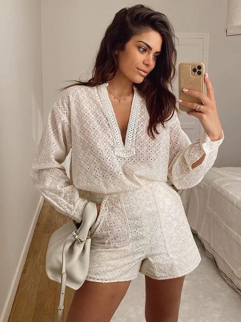 Co - ords – Ladies London Lace Blouse Styles, Womens Outfits, Shorts Sets, Cutwork Embroidery, Jumpsuit Chic, High Waist Shorts, Evening Outfits, Set Women, Petite Outfits