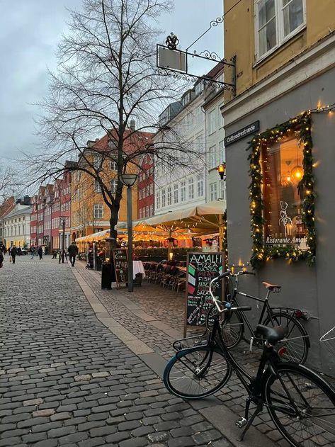 Denmark Christmas Decorations, Copenhagen Denmark Christmas, Copenhagen Christmas Aesthetic, Copenhagen Denmark Winter, Christmas In Denmark, Copenhagen Winter Aesthetic, Christmas In Copenhagen, Copenhagen December, Copenhagen November