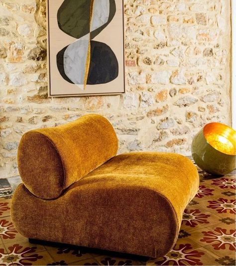 Poltrona Design, 70s Furniture, Floor Renovation, Indoor Design, Beautiful Chair, Armchair Design, Furniture Inspiration, Chair Design, Home Deco