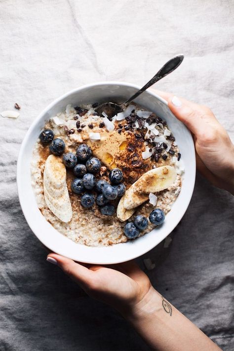 Oatmeal Breakfast Bowl, Healthy Peanut Butter Oatmeal, Easy Oatmeal Recipes, Oatmeal Bowl, Easy Oatmeal, Oatmeal Bowls, Peanut Butter Oatmeal, Healthy Peanut Butter, Oatmeal Breakfast