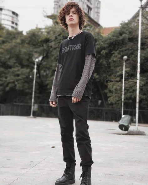 Rock Outfit Men, Rock Outfits Men, E-boy Outfit, Punk Outfits Men, E Boy Outfits, Alternative Mens Fashion, Boys Aesthetic Outfits, Grunge Outfits Men, Men Aesthetic Outfits