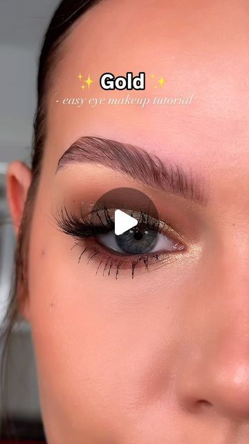 ♥ AMY JOHNSTON | MAKEUP ♥ on Instagram: "✨ Super easy gold eye makeup tutorial ✨  How to do Smokey eyeshadow with gold glitter and a wing 🫶🏼   EYES  @narsissist soft matte concealer  @nyxcosmetics_uk ultimate eyeshadow palette  @plouise_makeup_academy blend away palette  @toofacedlovestheuk brown liquid liner  @kvdbeauty brown pencil eyeliner  @anamcosmetics ‘taupe’ glitter  @esteelauderuk mascara  @maccosmeticsuk gold highlighter   #makeup #makeuptutorial #makeuplook #makeupuk #londonmakeup" Brown And Gold Eye Makeup, Eyeshadow With Gold Glitter, Gold Highlighter Makeup, Brown Pencil Eyeliner, Amy Johnston, Gold Smoky Eye, Gold Eye Makeup Tutorial, Easy Eye Makeup Tutorial, Gold Highlighter