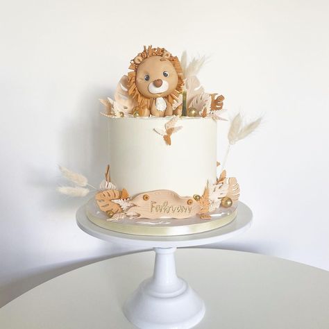 Cubs Cake, Cake Bday, Jungle Cakes, Lion Cake, Jungle Cake, Safari Cakes, Lion Cub, Baby Lion, 1st Birthday Cake