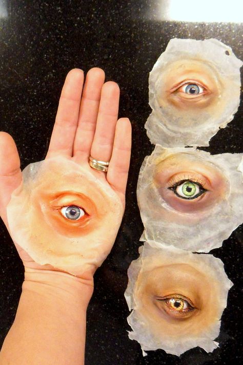 Prosthetic third eye by special effects makeup artist Jessica deBen. Movie fx Special Effects Makeup Artist, Prosthetic Makeup, Effects Makeup, Special Effects Makeup, Fx Makeup, Special Effects, Third Eye, Makeup Artist, Makeup