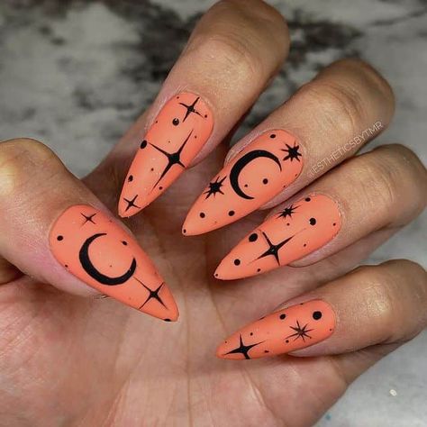 Halloween Moon Nails, Witchy Stiletto Nails, Moon Nails Art, Moon And Star Nails Acrylic, Stiletto Nail Art Fall, Witch Halloween Nails, Moon And Stars Nail Art, Halloween Witch Nails, Moon And Stars Nails