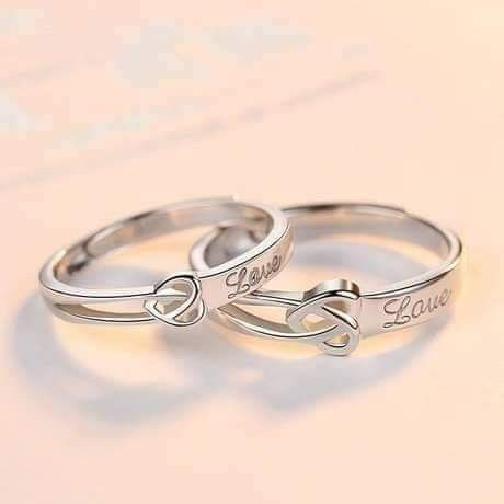 Silver Couple Rings, Couple Ring Design, Couple Ring, Tie The Knot, Spice Girls, Design Silver, Couple Rings, Tie The Knots, Love Design