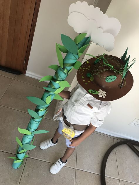 Fairy Tale Costumes, Book Character Day, Kindergarten Projects, Book Day Costumes, Jack And The Beanstalk, Up Theme, Storybook Characters, Book Week Costume, Kids Dress Up