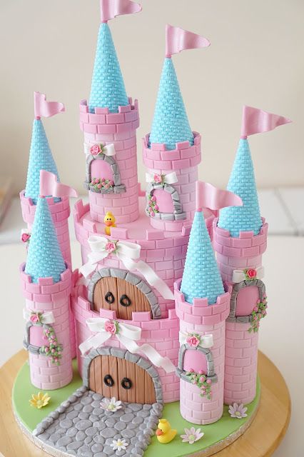 Princess Palace Cake, Princess Castle Cakes For Girls Birthday, Mini Castle Cake, Cake With Princess, Pink Castle Cake, Princess Castle Cake Ideas, Castle Cake Tutorial, Buttercream Castle Cake, Sleeping Beauty Castle Cake