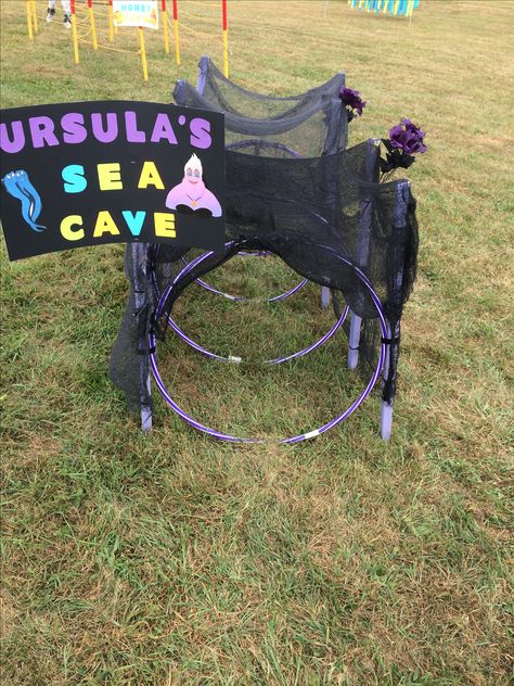 Ursula’s Sea Cave Ursula Trunk Or Treat, Ursula Halloween Decorations, Ursula Party Decorations, Ursula Trunk Or Treat Ideas, Caroline Birthday, Halloween Dorm, Sea Ideas, Elsa Party, Disney Halloween Decorations