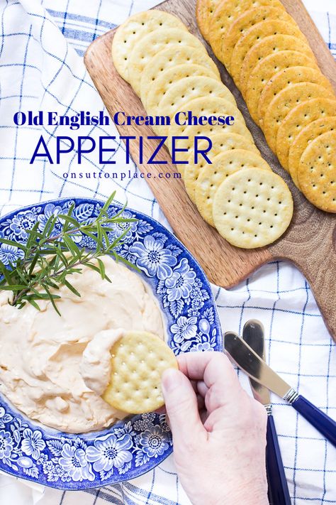 Dip Pretzels, Cream Cheese Appetizer Recipes, Cream Cheese Spread Recipes, English Cheese, Cheese Spread Recipes, Veggie Sticks, Cream Cheese Recipes Dip, Best Holiday Appetizers, Cheese Recipes Appetizers