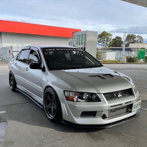 #mitsubishi #lancer #evo #evolution #evo7 #mitsubishilancer Mitsubishi Evo 8, Nissan Z350, Lancer Tuning, Lancer Cedia, Lancer Evolution, Evolution Mitsubishi, Lancer Evo 10, Evo 7 Mitsubishi, Mitsubishi Lancer Evo