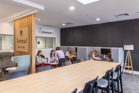 School Offices & Staff Rooms Interior Design & Refurbishment - Envoplan University Classroom Interior, Innovative Classroom Design, Science Laboratory Design, Innovative Classroom, Student Wellness, Rooms Interior Design, School Laboratory, Rooms Interior, Classroom Interior