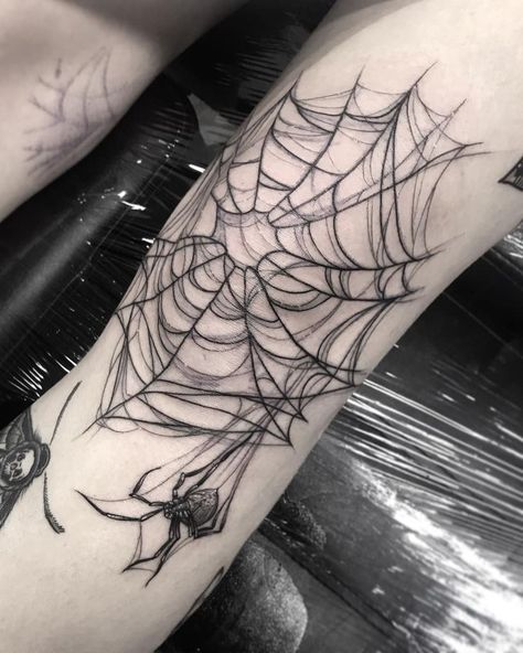 Spider Web Tattoo, Tier Tattoo, Web Tattoo, Muster Tattoos, Elbow Tattoos, Spider Tattoo, Creepy Tattoos, Knee Tattoo, Aesthetic Tattoo