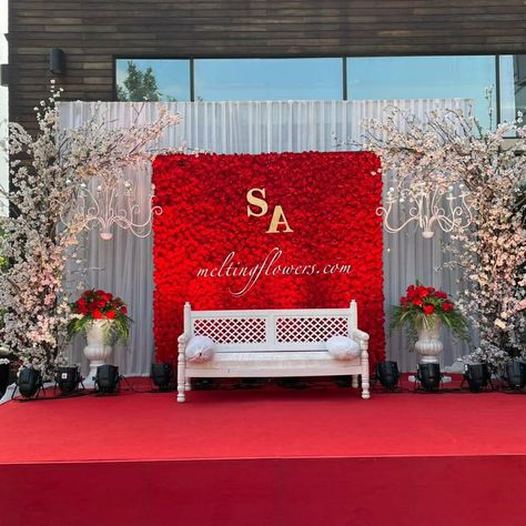 Engejment Stage Decoration, Tilak Ceremony Decoration, Sangeeth Stage Decoration Simple, Engagement Decors Backdrop, Engejment Decorations, Ring Ceremony Decoration Indian, Engagement Event Decoration, Stage Decorations Simple, Engagement Stage Decoration Simple