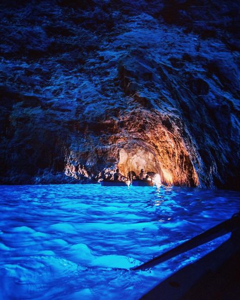 Blue Grotto, Capri 💙 Happy Sunday 😎 Blue Grotto Capri, Ghost Romance, I Know A Place, Blue Grotto, Blue Is The Warmest Colour, Capri Italy, Sea Witch, Capri Blue, Tag A Friend