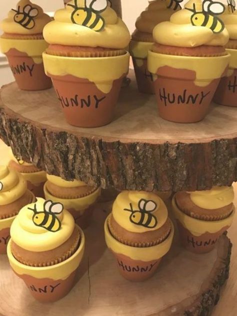 Winnie The Pooh Pots Diy, Winnie The Pooh Gender Reveal Cupcakes, Bee Themed Food Snacks, Honey Pot Baby Shower Ideas, Vintage Winnie The Pooh Cupcakes, Adult Winnie The Pooh Party, Whinne Pooh Baby Shower Ideas, Honey Bee Baby Shower Ideas Boy, Diy Winnie The Pooh Cake