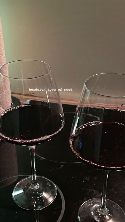 Wine Aesthetic Captions, Wine Glass Instagram Story, Wine Photography Aesthetic, Wine Stories Instagram, Wine Aesthetic Instagram Story, Wine Night Captions, Wine Night Instagram Story, Night Drinks Instagram Story, Wine Fake Story Instagram