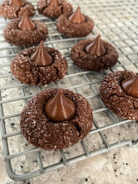 Chocolate Sugar Kiss Cookies - 4 ingredients, 20 minutes, 2 doz cookies Kiss Cookie, Chocolate Kiss Cookies, Pumpkin Sugar Cookies, Sugar Dough, Kiss Cookies, Chocolate Sugar Cookies, Cookie Brownie Bars, Delicious Cookies, Sugar Cookie Dough