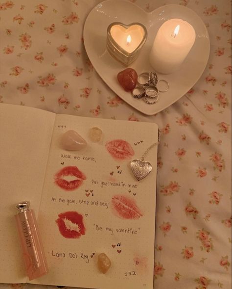 #lanadelreyaesthetic #444 Girly Essentials, Journal Therapy, Hyper Feminine, Lana Del Ray, Trik Fotografi, Feminine Aesthetic, Lip Glow, Oui Oui, Divine Feminine