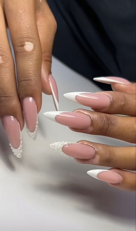 French Manicure Designs On Almond Nails, French Stelito Nails, Natural Almond Acrylic Nails With Design, Almond Shape French Tip Design, French Tip Designs Acrylic Almond, French Tip Acrylic Nails Almond Summer, Almond Nails Designs Graduation, Almond French With Design, French Almond Nails With Pearls