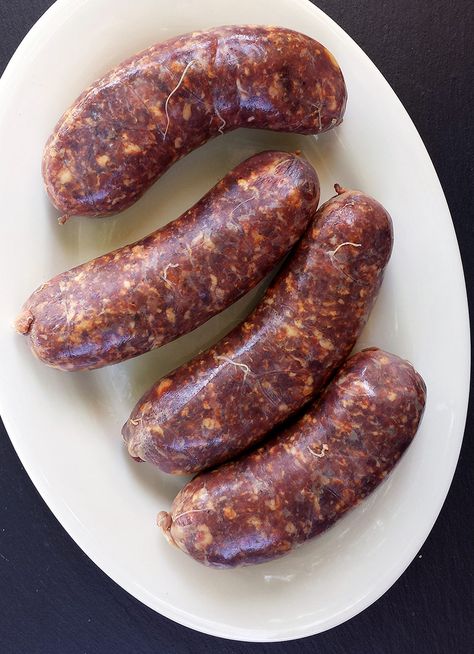 Ever had chorizo? I bet you have. But have you had the garlicky version from Argentina? Damn good on the grill. Recipe from Hunter Angler Gardener Cook. Argentinian Sausage Recipes, Meat Grinder Recipes, Cured Meat Recipes, Chorizo Recipe, Homemade Chorizo, Sausage Making Recipes, Home Made Sausage, Homemade Sausage Recipes, Smoked Sausage Recipes