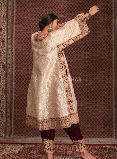 Heena Kochhar Suits Velvet, Heena Kochhar Suits, Salwar Embroidery, Velvet Salwar, Heena Kochhar, Velvet Suit Design, Dori Embroidery, Velvet Kurta, Punjabi Suits Designer Boutique