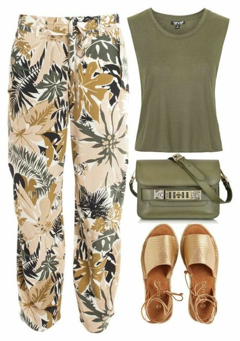 Polyvore Outfits Summer, Summer Outfits Women 30s, Mode Boho, Mode Casual, Floral Pants, Skorts, Summer Outfits Women, Outfits Casuales, Classy Outfits