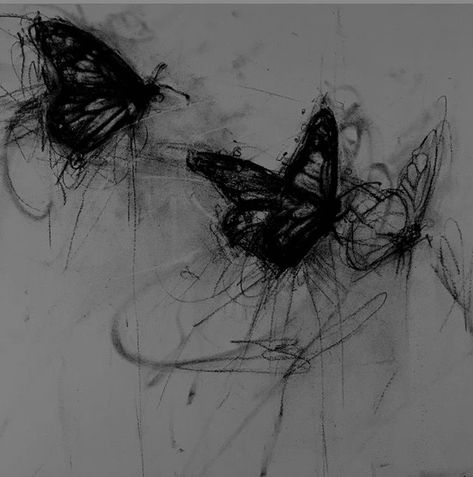 Black Butterflies Aesthetic, Butterfly Black And White, Moonlight Photography, Rennaissance Art, Witchy Wallpaper, Cute Black Wallpaper, Butterfly Drawing, Gray Aesthetic, Graphic Wallpaper