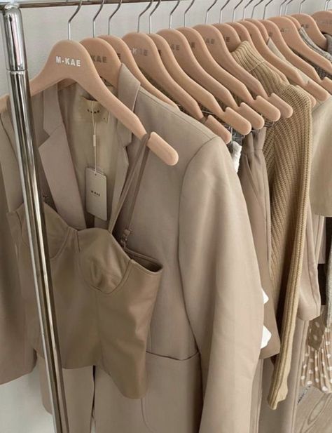 Moodboard Aesthetic, Cream Aesthetic, Beige Outfit, Classy Aesthetic, Korean Aesthetic, Beige Aesthetic, Aesthetic Colors, Brown Aesthetic, Looks Chic