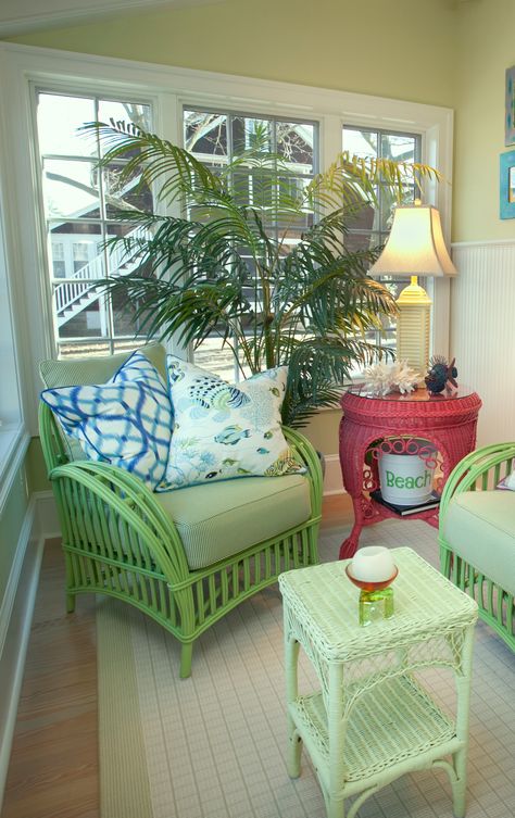 - South Beach | Porch - Home Theaters, Living Room Ornaments, Painted Wicker, Tropical Home Decor, Beach Cottage Decor, Hall Decor, Wicker Chairs, Beach Cottage Style, Rattan Furniture