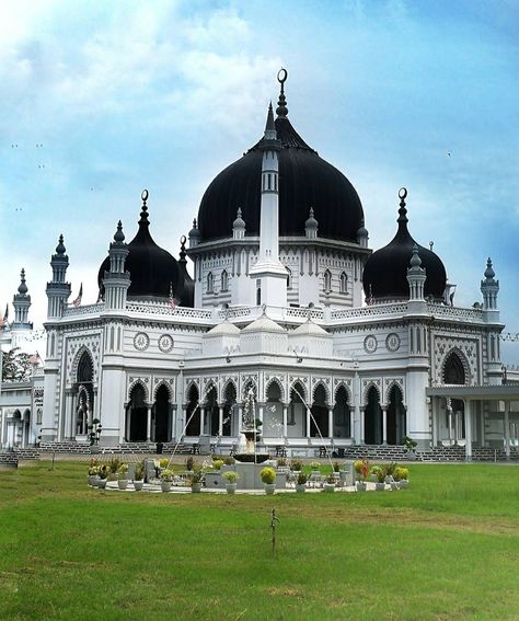 Masjid Zahir, Alor Setar, Kedah, Malaysia. Kedah Malaysia, Alor Setar, Taj Mahal, Building, Travel, Quick Saves