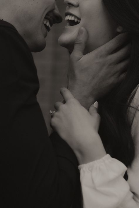 Dark Engagement Photos Romantic, Couples Black And White Photography, Couple Photoshoot Film, Black And White Couple Aesthetic, Black And White Couple Photos, Film Couple Photography, Black And White Couple Photography, Black And White Vintage Photos, Intimate Engagement Pictures