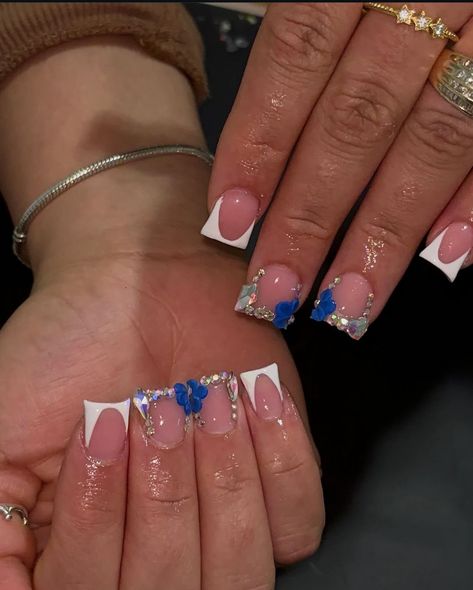 Blue Junk Nails, Blue Nails With Charms, Short Acrylic Nails Blue, Knotless Hairstyle, Blue Nail Ideas, Acrylic Toe Nails, Black Acrylic Nails, Hard Nails, Duck Nails