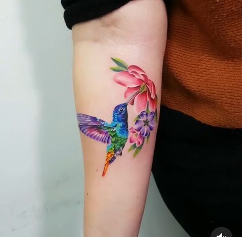 Small Hummingbird And Butterfly Tattoo, Hummingbird Tattoos For Women, Watercolor Hummingbird Tattoo, Hummingbird Tattoo Watercolor, Colorful Hummingbird Tattoo, Hummingbird Flower Tattoos, Small Hummingbird Tattoo, Butterfly Tattoos Images, Motherhood Tattoos