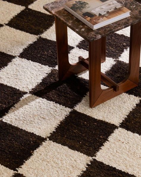 Indi Bedroom, Teenage Hangout, Checker Rug, Black And White Carpet, Hangout Space, Mid Century Modern Apartment, Checkerboard Rug, Rug Black And White, Black And White Rug