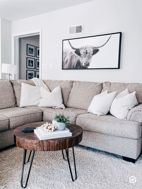 Highland Cow Living Room Decor, Cow Decor Living Room, Cow Living Room Decor, Cow Living Room, Living Room Decor Spring, Brown And Cream Living Room, Country House Living Room, Modern Traditional Decor, Country Modern Home