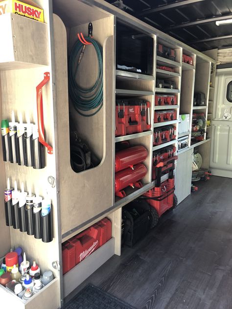 Sprinter Van Tool Storage Ideas, Ford Transit Work Van Organization, Van Storage Hacks, Van Racking Ideas Carpenter, Van Tool Storage Ideas, Tool Trailer Organization Ideas, Work Trailer Organization, Job Trailer Organization, Milwaukee Packout Ideas Van