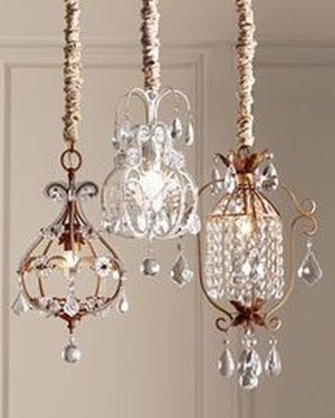 Diy Luminaire, Lampshade Chandelier, Diy Chandelier, Pinterest Diy, Rustic Chandelier, Mini Chandelier, Beautiful Chandelier, Deco Floral, Creative Lighting