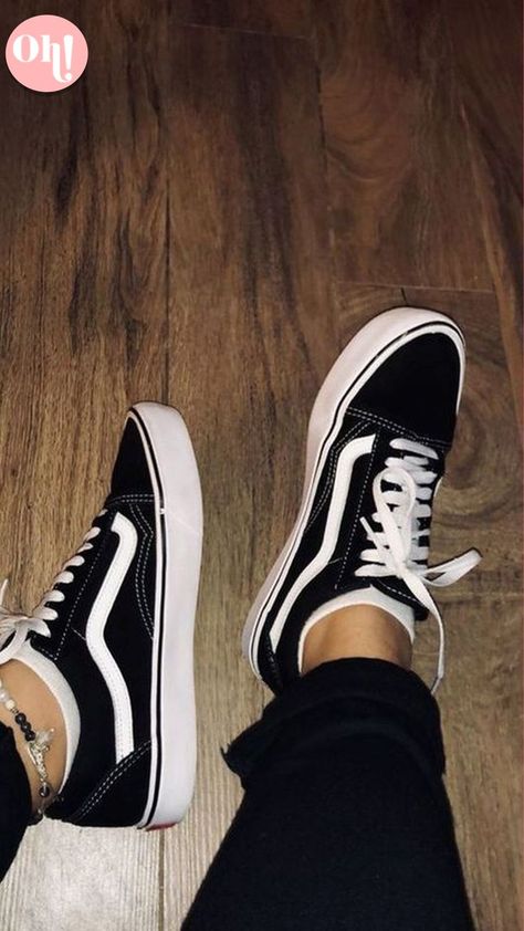 Outfit Vans, Vans Shoes Fashion, Vans Aesthetic, Vans Fashion, Tenis Vans, Vans Outfit, Trendy Shoes Sneakers, Sneakers Fashion Outfits, Sneakers Vans