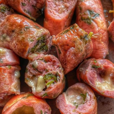 Cheddar Jalapeno Sausage Recipe, Sausage Recipe, Strange Flowers, Homemade Sausage, Sausage Recipes, Sausages, Cheddar, Steak, Healthy Recipes